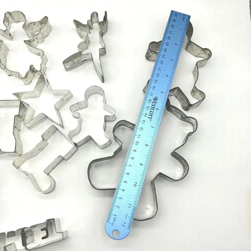 Vintage Metal Christmas Cookie‎ Cutters Set Gingerbread Angel Star Stocking